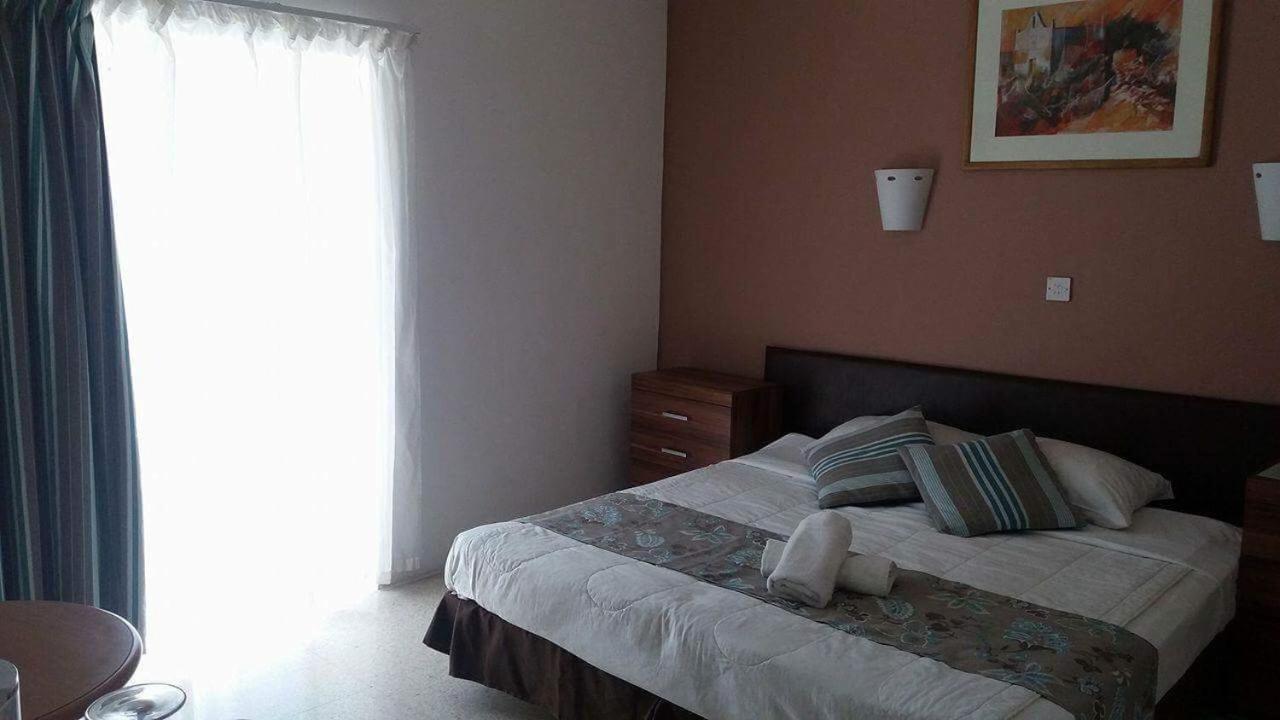 Sunstone Boutique Guest House Buġibba Quarto foto