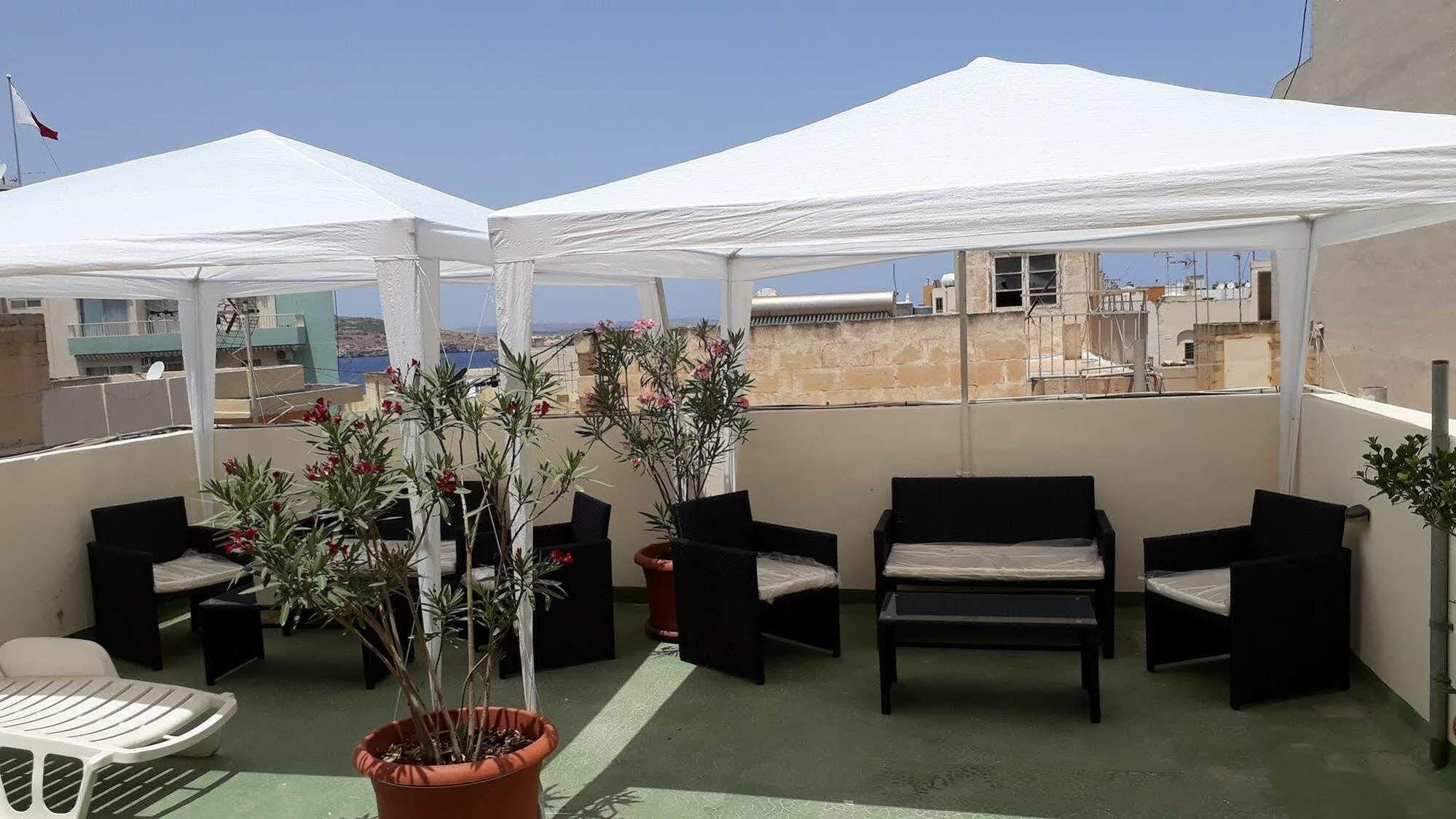 Sunstone Boutique Guest House Buġibba Exterior foto